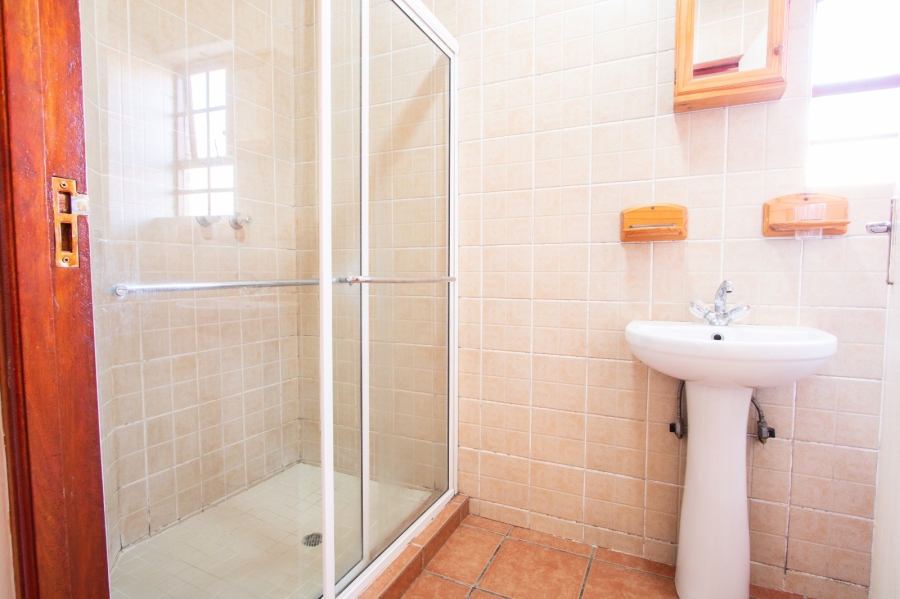 To Let 2 Bedroom Property for Rent in Bult South North West